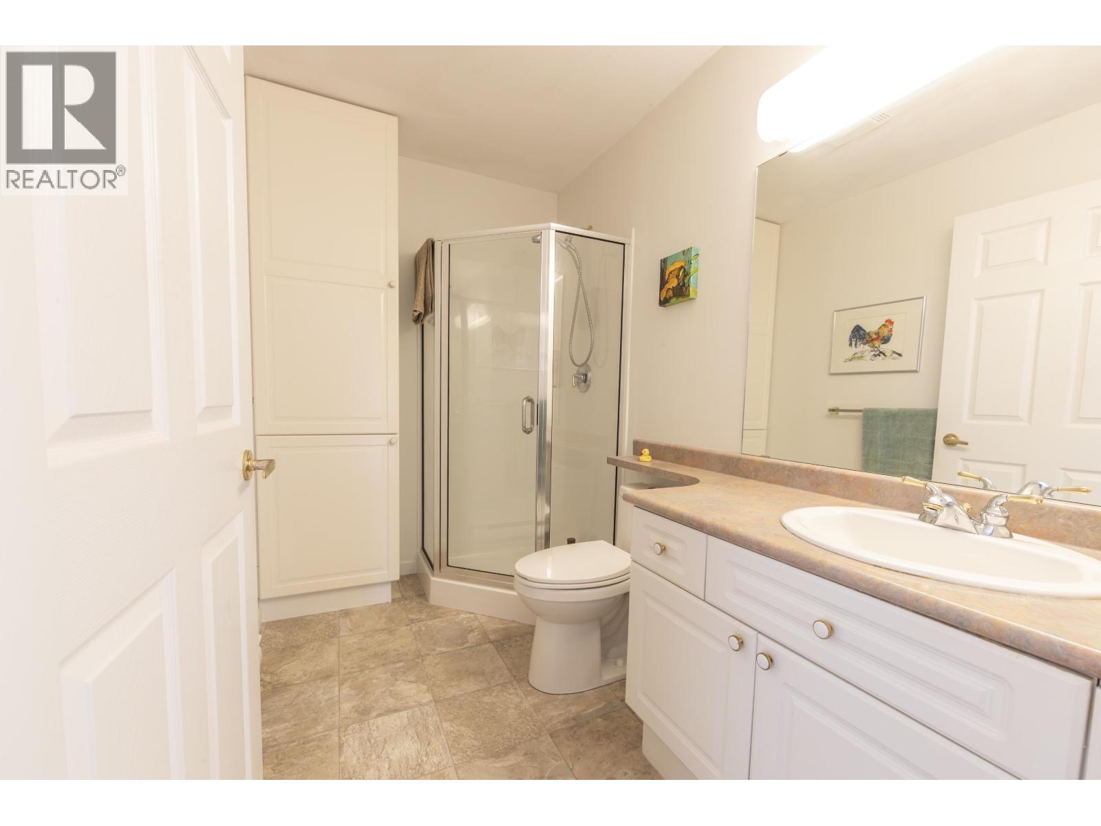 226 1585 FIELD ROAD, Sechelt