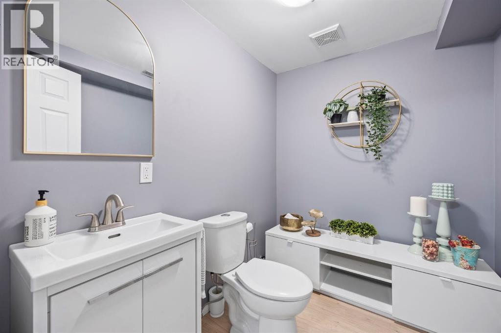Single Family House for Sale in  Covemeadow Close NE Coventry Hills Calgary 