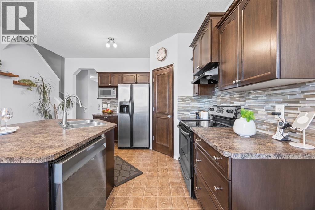 Single Family House for Sale in  Covemeadow Close NE Coventry Hills Calgary 