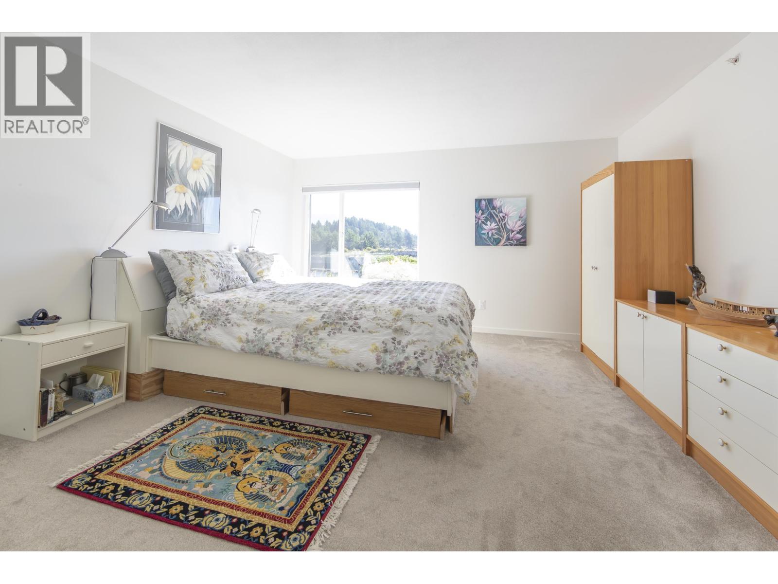 226 1585 FIELD ROAD, Sechelt