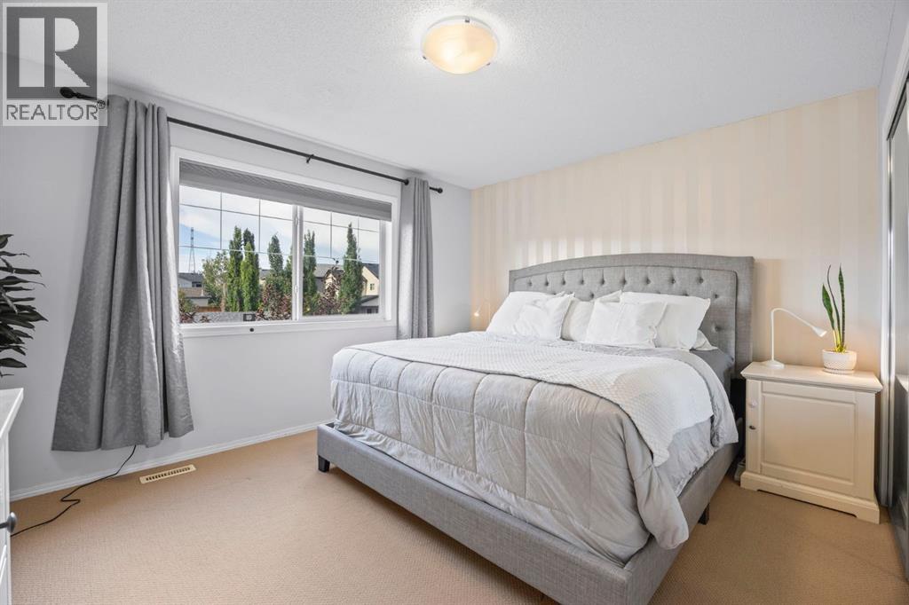 Single Family House for Sale in  Covemeadow Close NE Coventry Hills Calgary 