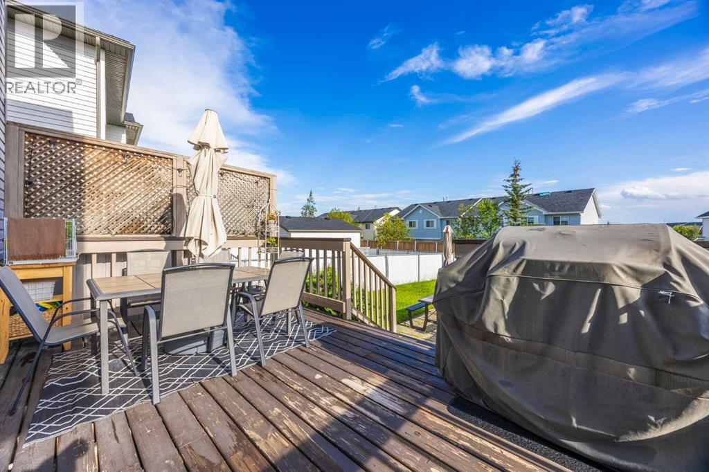 Single Family House for Sale in  Covemeadow Close NE Coventry Hills Calgary 