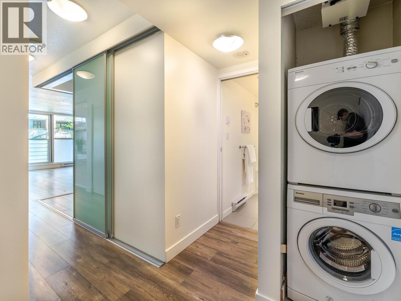 Photo 9 of 209 168 Powell Street, Vancouver BC