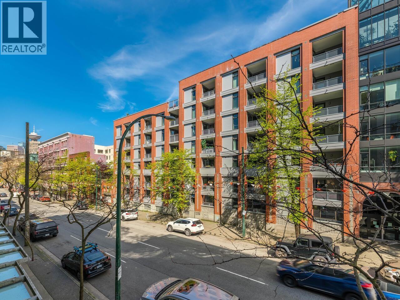 Photo 15 of 209 168 Powell Street, Vancouver BC