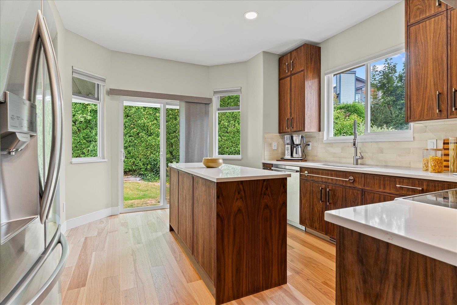 Photo 3 of 55 27435 29 A Avenue, Langley BC