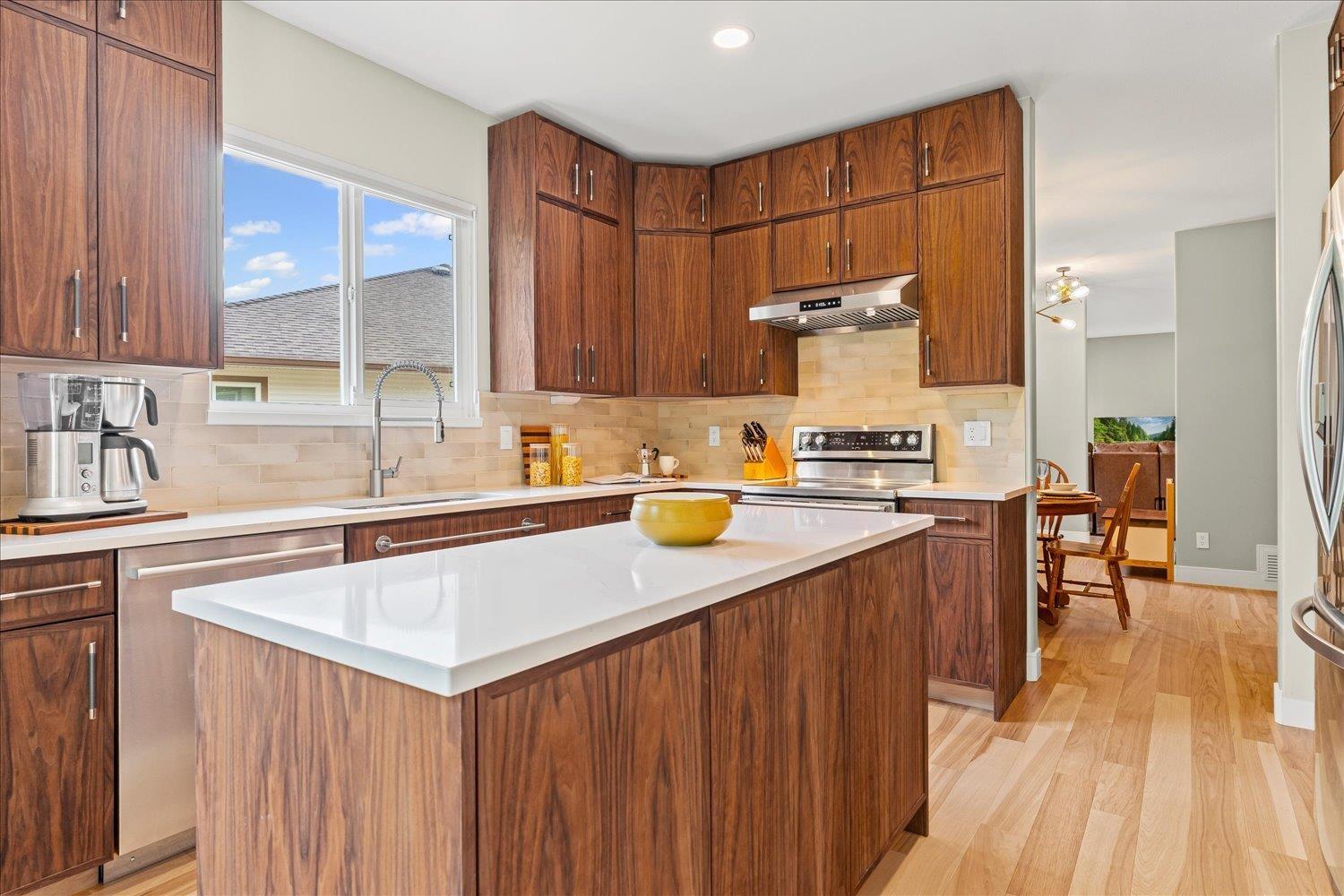 Photo 10 of 55 27435 29 A Avenue, Langley BC