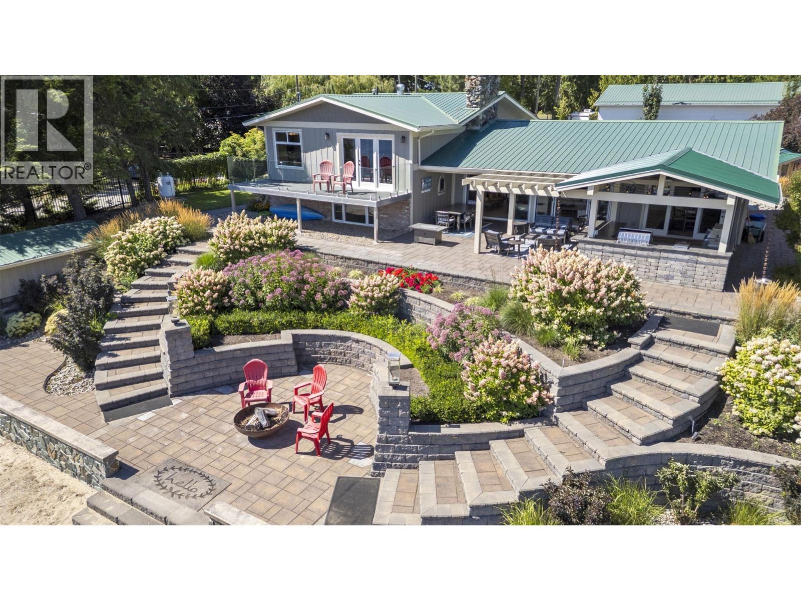 Photo 11 of 4243 Saratoga Road, Scotch Creek BC