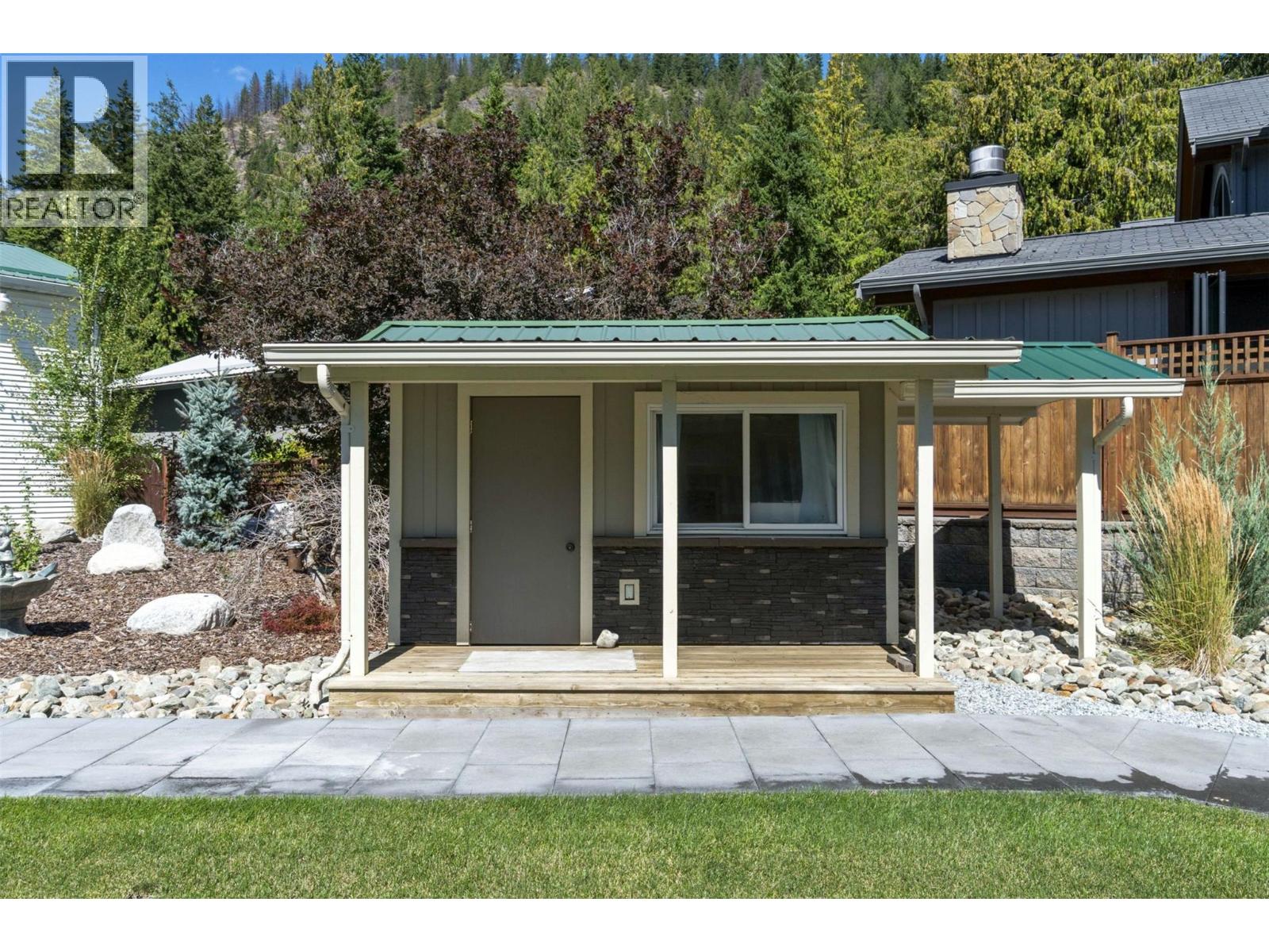Photo 40 of 4243 Saratoga Road, Scotch Creek BC
