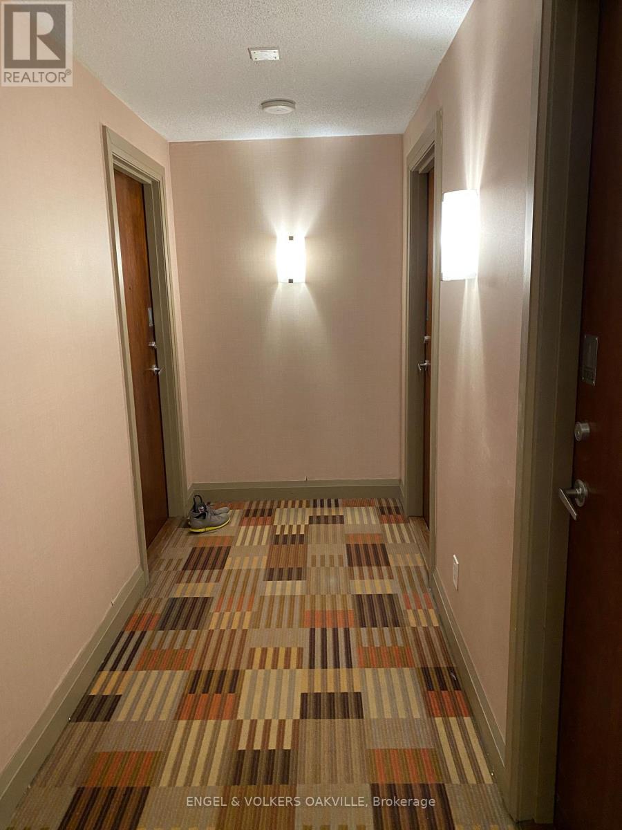 Photo 5 of 1101 4090 Living Arts Drive, Mississauga ON