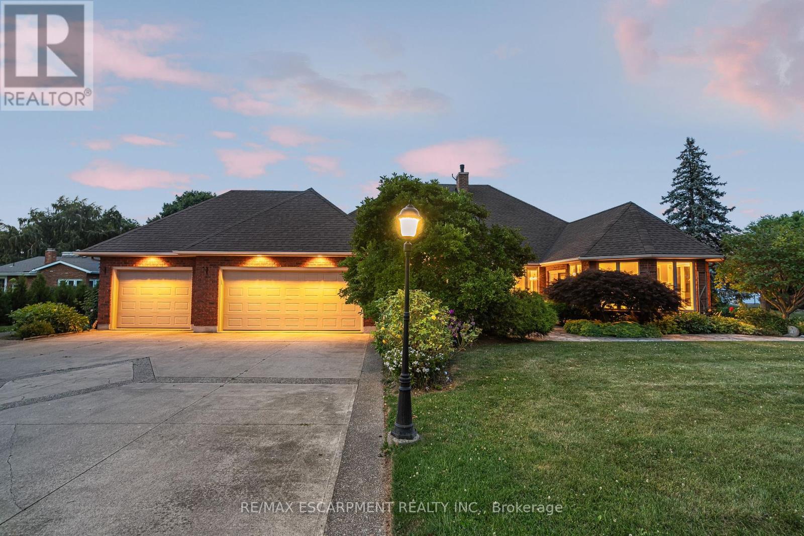 Photo 35 of 3503 Lakeshore Road, Lincoln ON