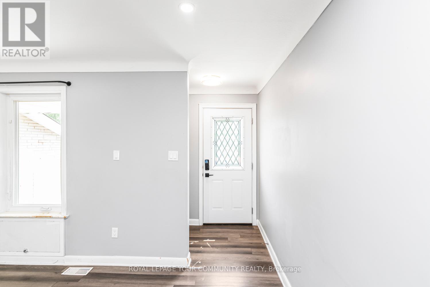 Photo 2 of Main Floor 53 Diffin Drive, Welland ON