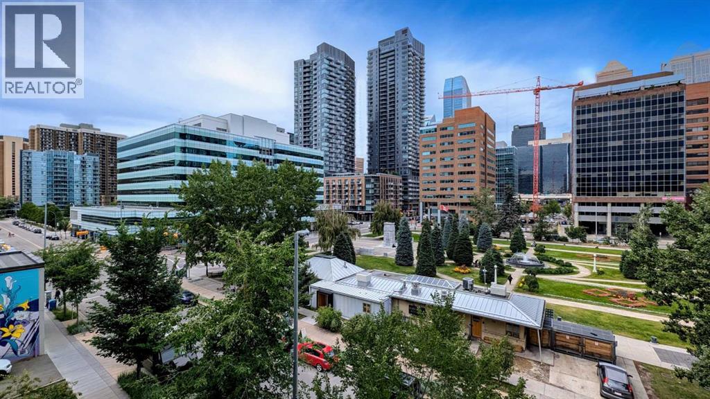 Single Family House for Sale in    Avenue SW Beltline Calgary 