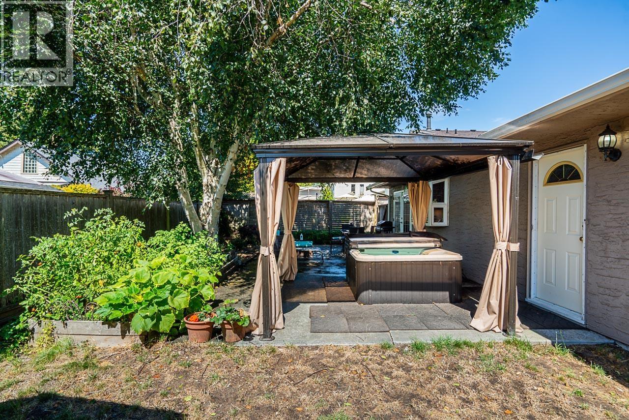 Photo 14 of 173 English Bluff Road, Tsawwassen BC