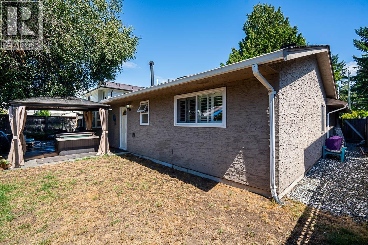 Photo 12 of 173 English Bluff Road, Tsawwassen BC