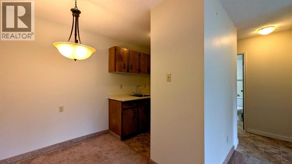 Single Family House for Sale in    Avenue SW Beltline Calgary 