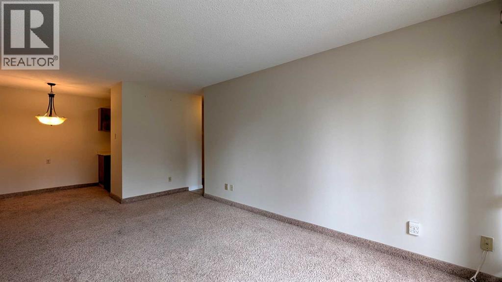 Single Family House for Sale in    Avenue SW Beltline Calgary 