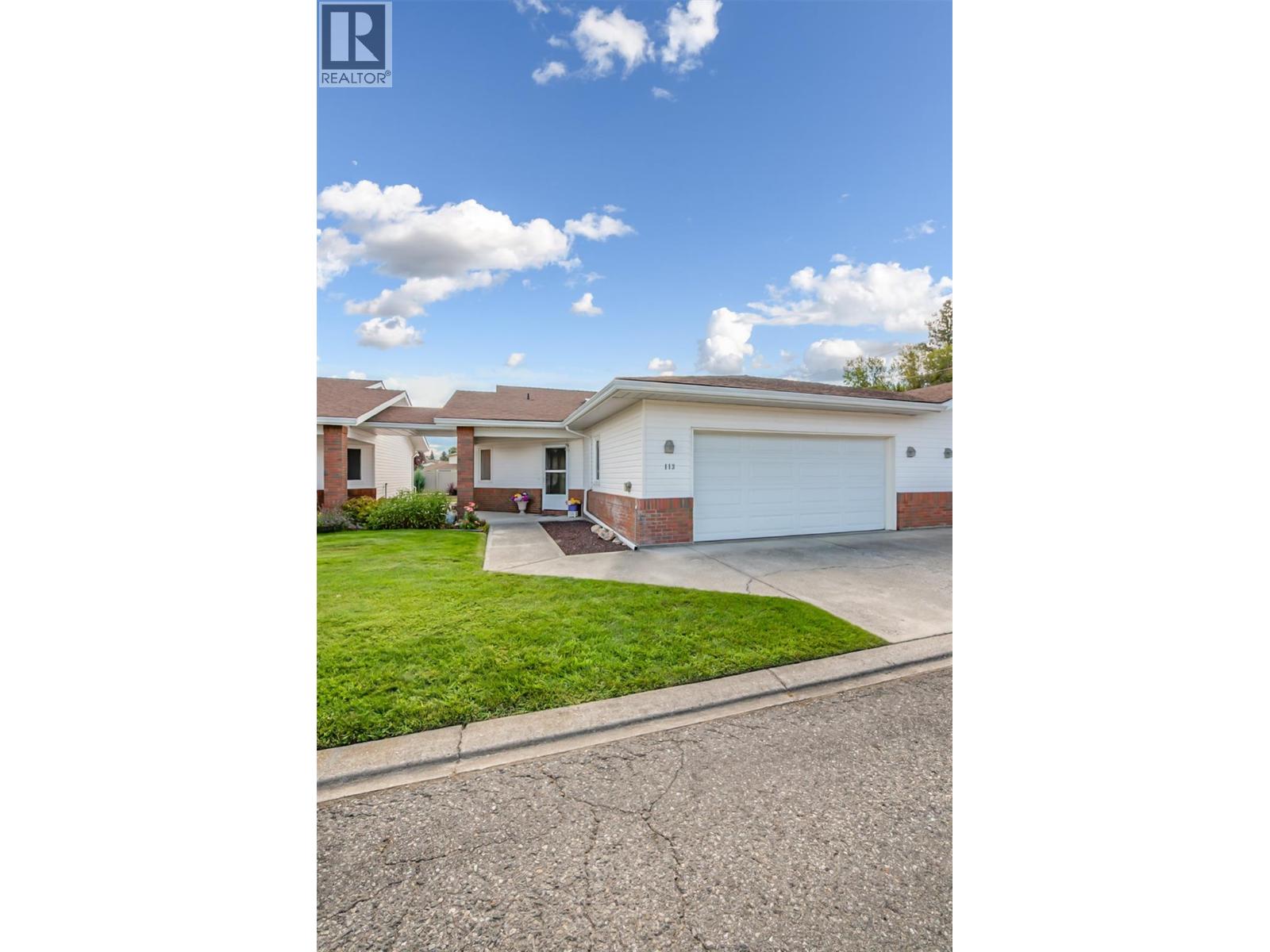 113 1885 Parkview Crescent, Kelowna