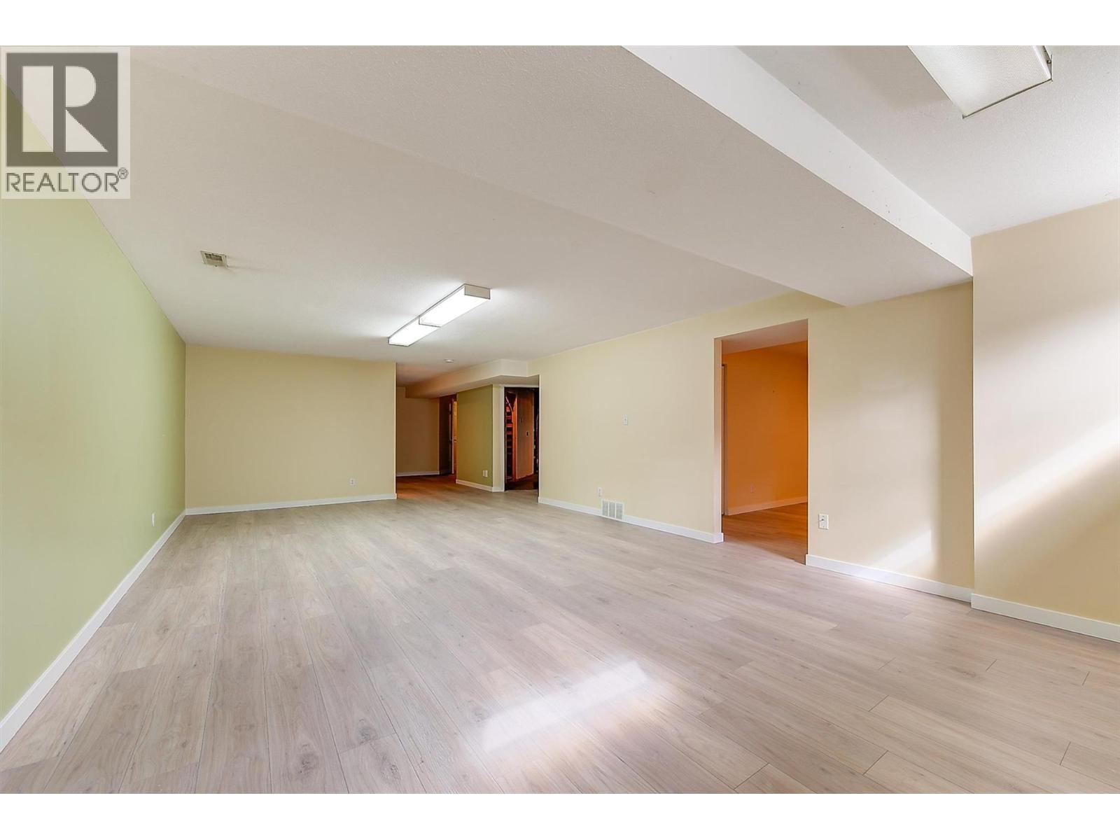113 1885 Parkview Crescent, Kelowna