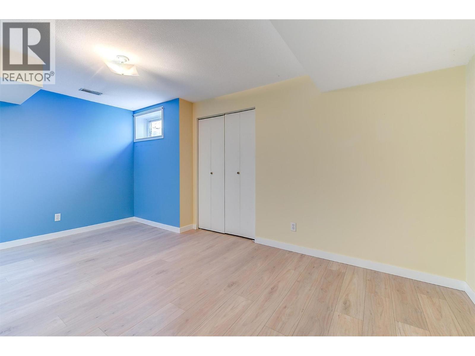113 1885 Parkview Crescent, Kelowna
