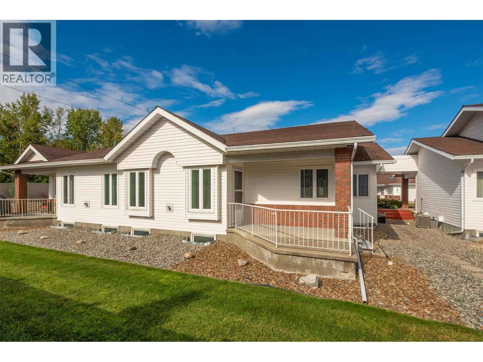 113 1885 Parkview Crescent, Kelowna