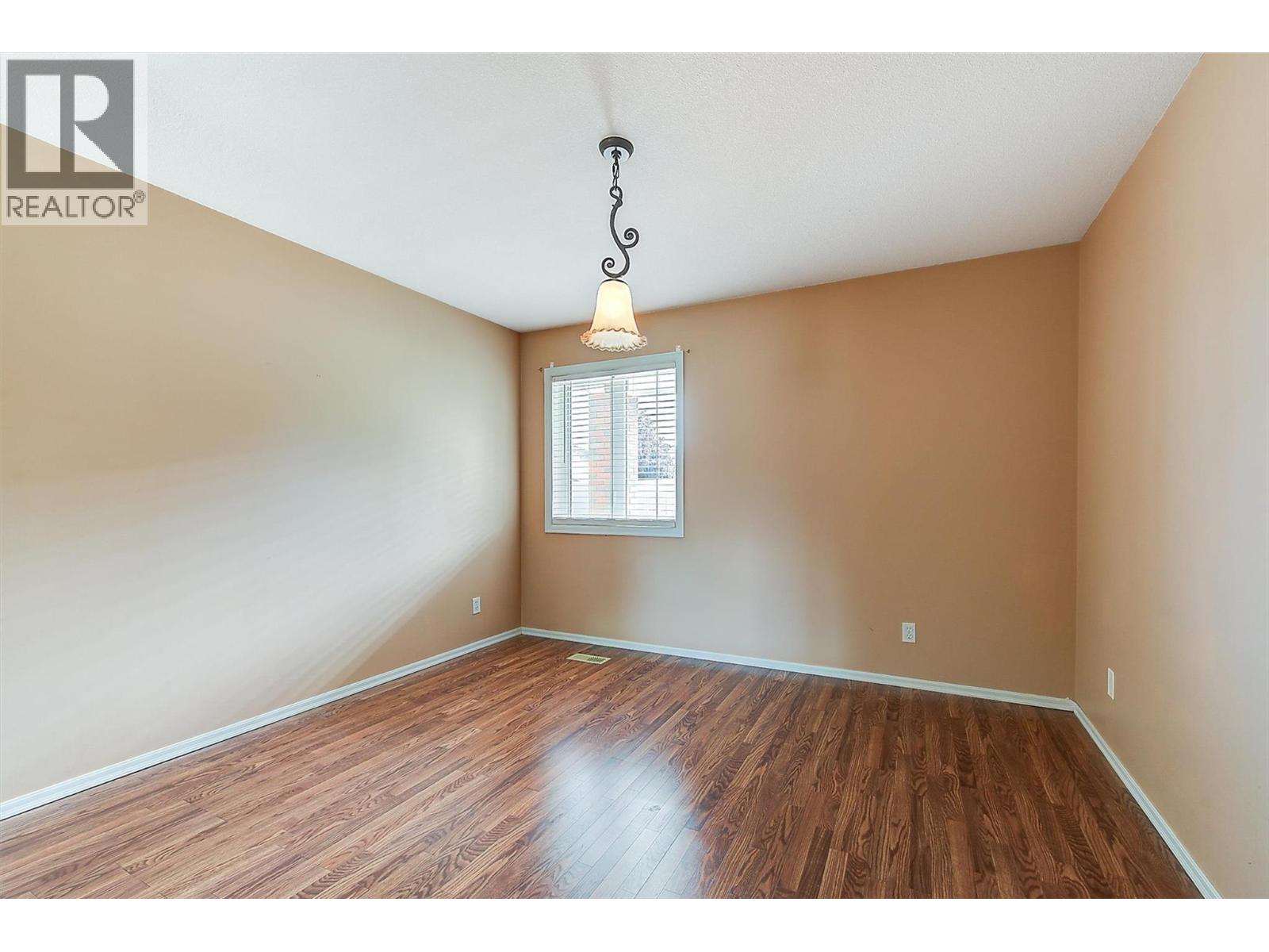 113 1885 Parkview Crescent, Kelowna