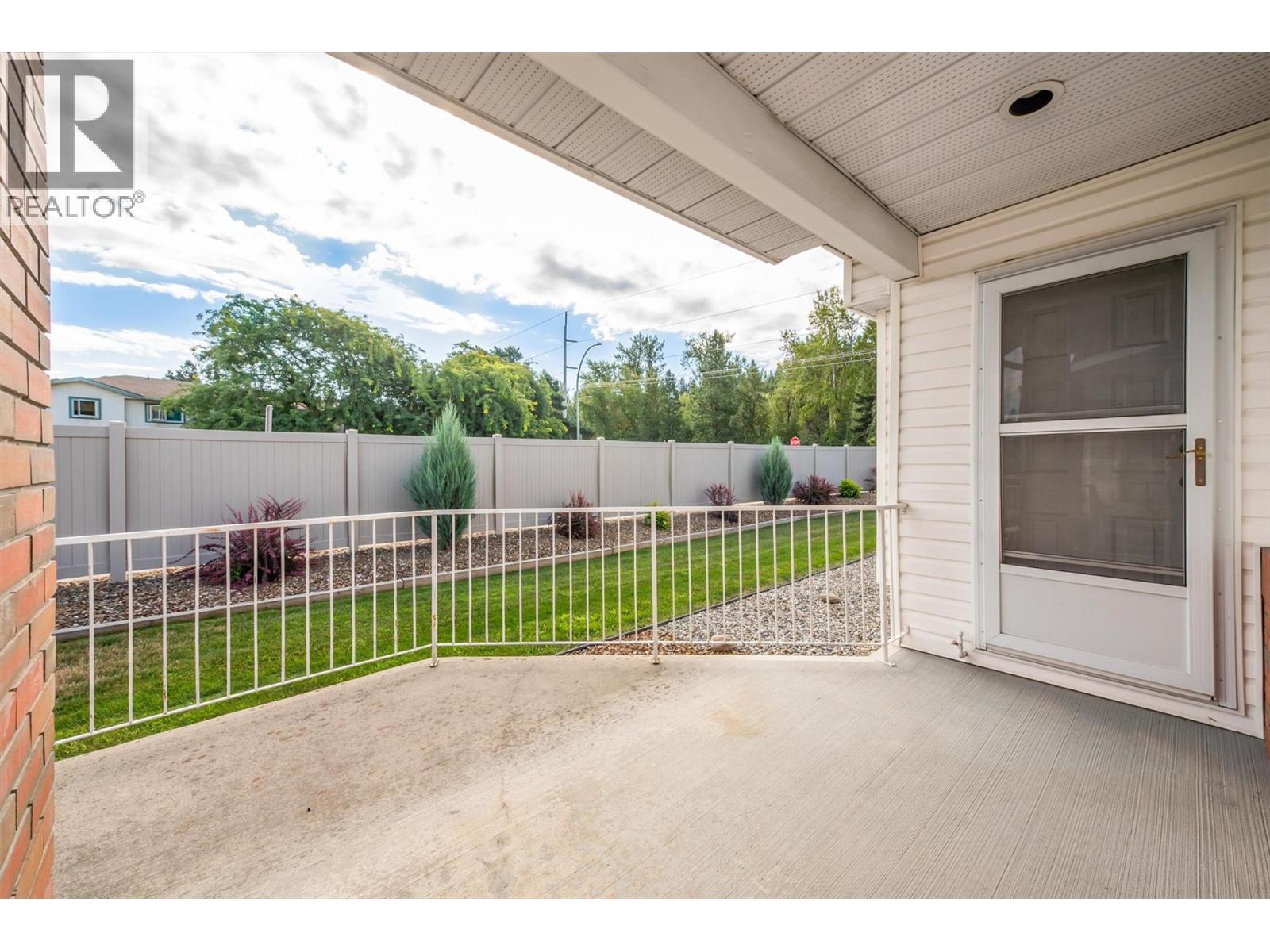 113 1885 Parkview Crescent, Kelowna