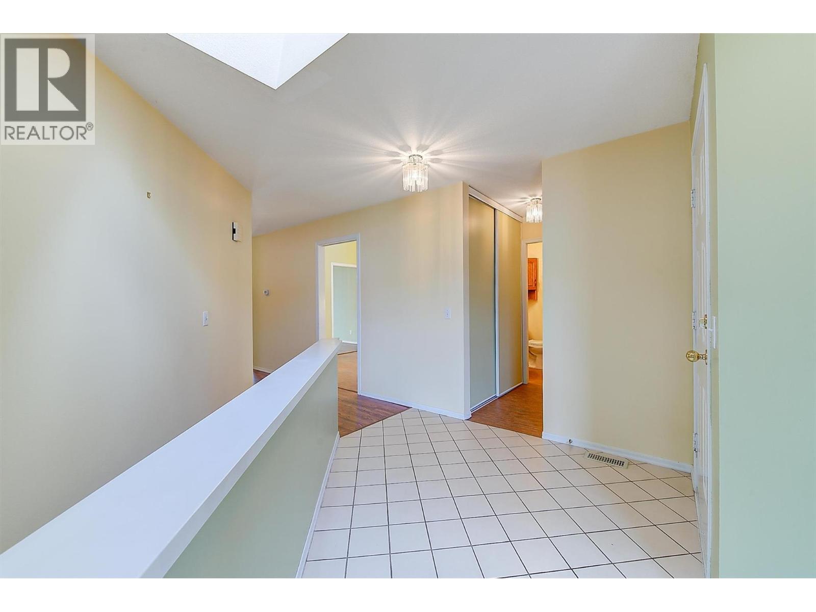 113 1885 Parkview Crescent, Kelowna