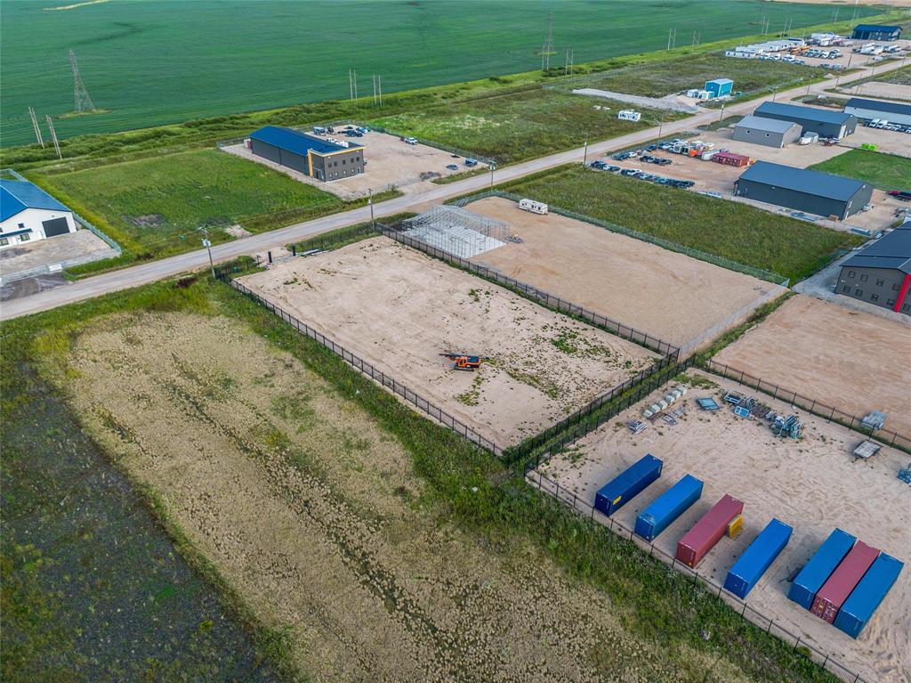Photo 10 of 38 Froese Crescent, Headingley MB