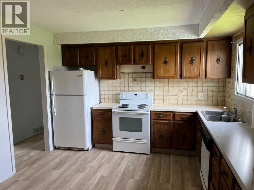 Photo 1 of 34186 Township Road 240, Rural Rocky View County AB