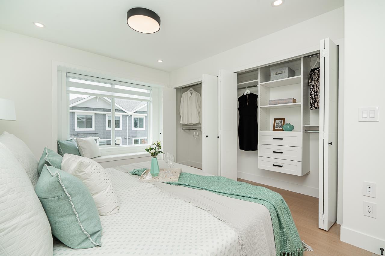 Photo 21 of 5 2525 156 Street, Surrey BC
