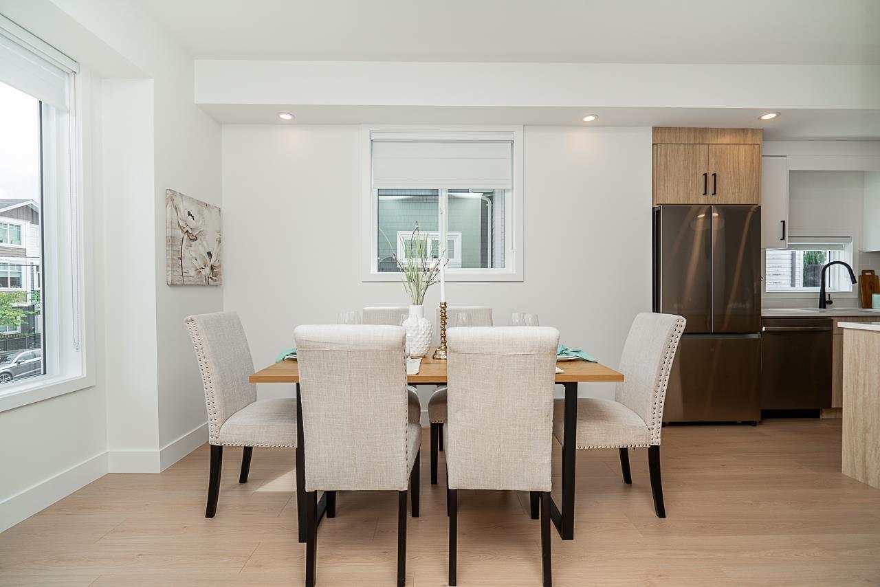 Photo 16 of 4 2525 156 Street, Surrey BC