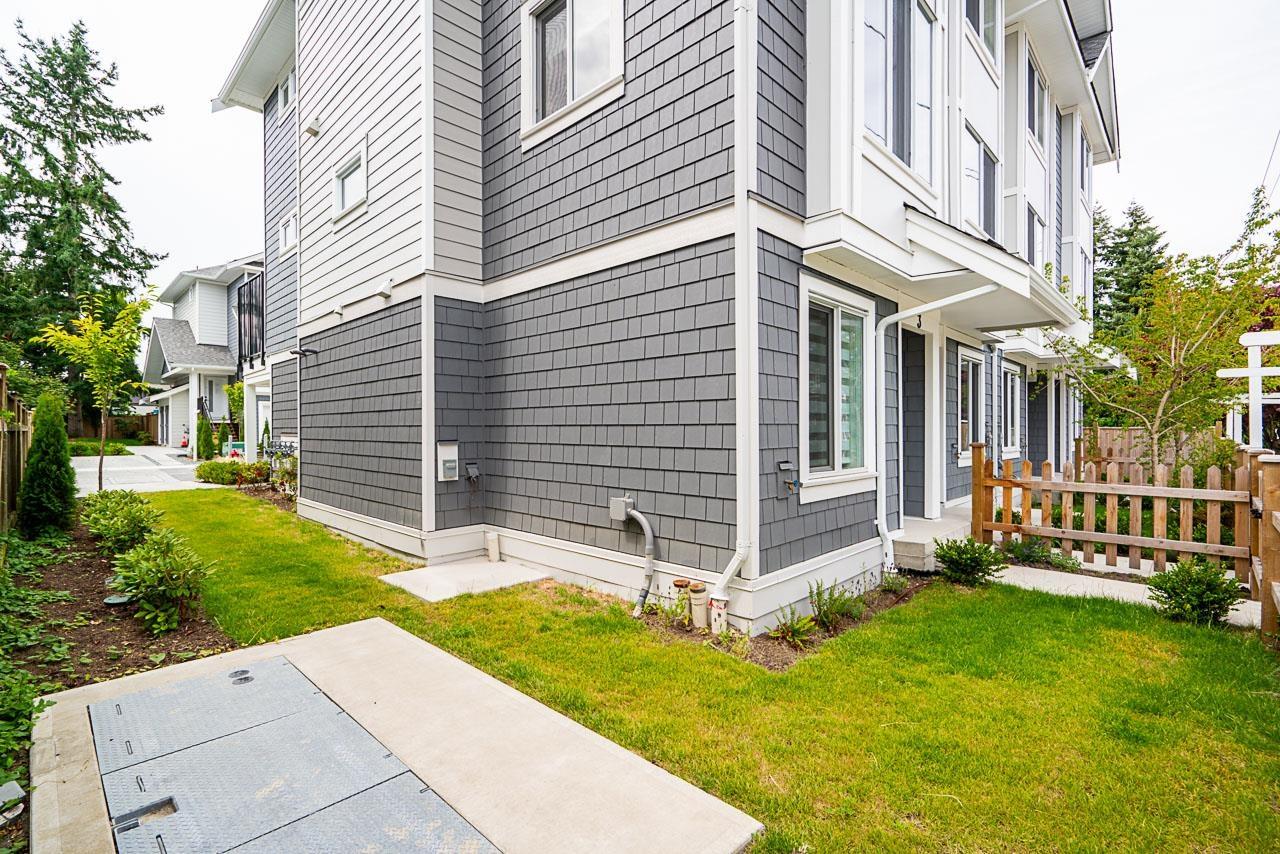 Photo 6 of 4 2525 156 Street, Surrey BC