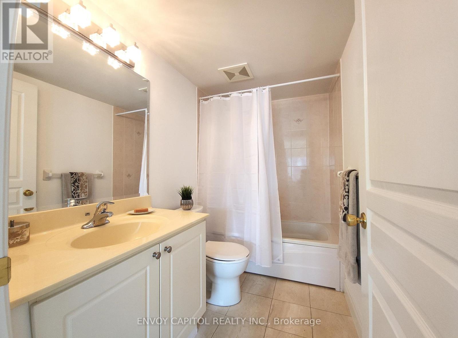 Photo 13 of 602 1 Hycrest Avenue, Toronto ON