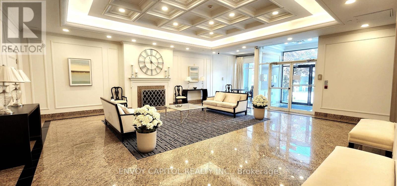 Photo 2 of 602 1 Hycrest Avenue, Toronto ON