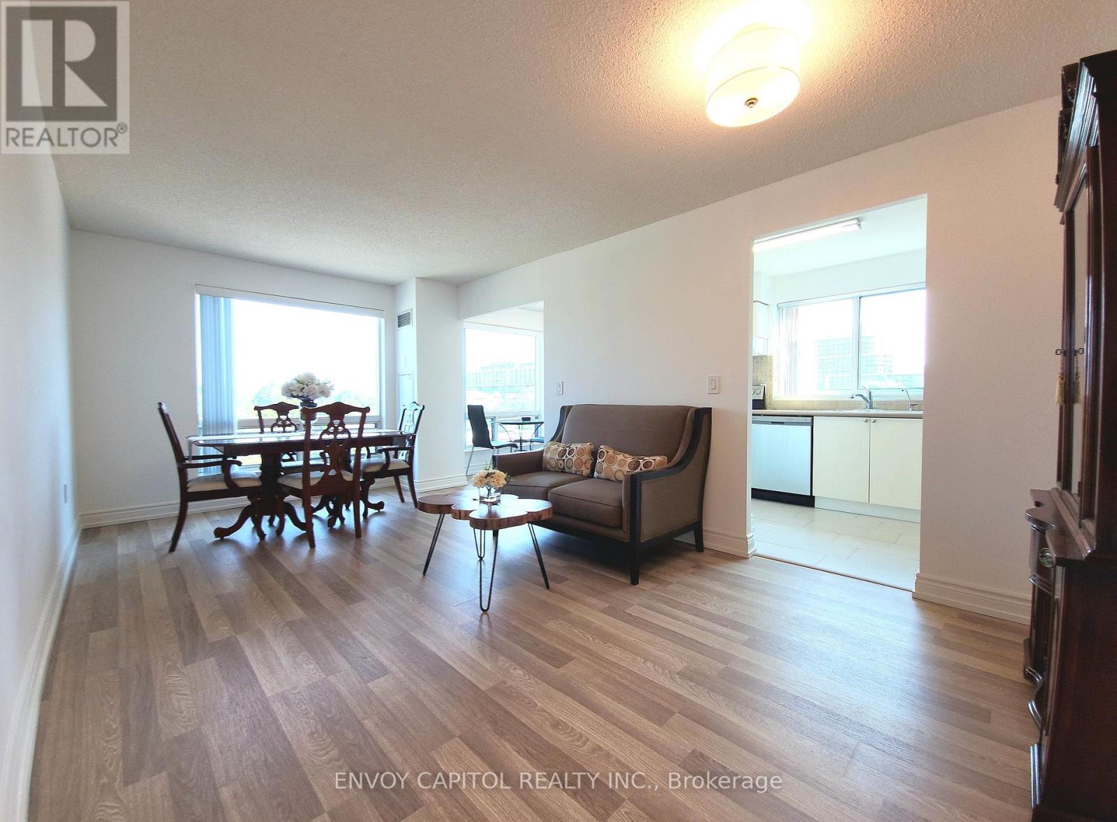 Photo 5 of 602 1 Hycrest Avenue, Toronto ON