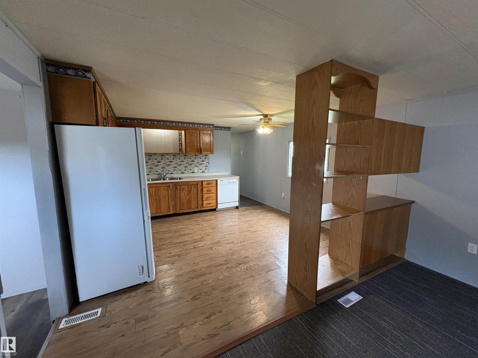 Photo 30 of 610 Evergreen Park Dr Nw Nw, Edmonton AB
