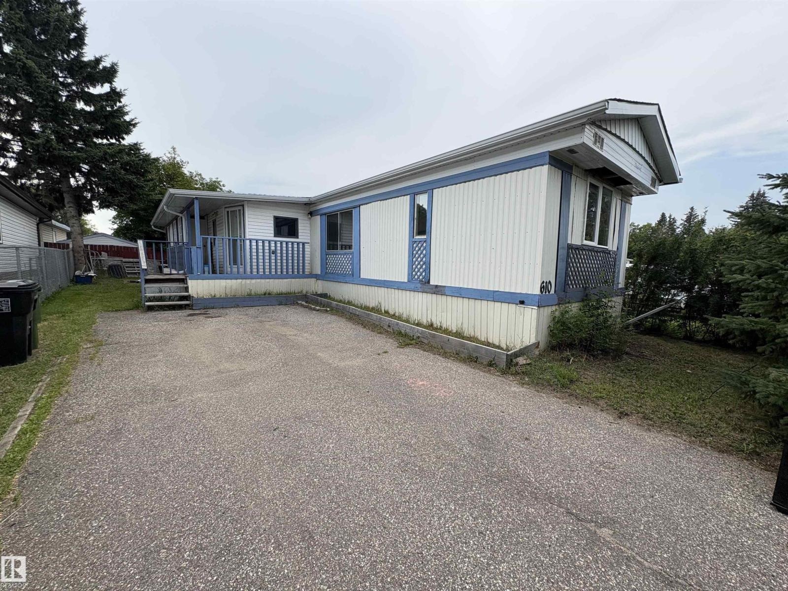 Photo 18 of 610 Evergreen Park Dr Nw Nw, Edmonton AB