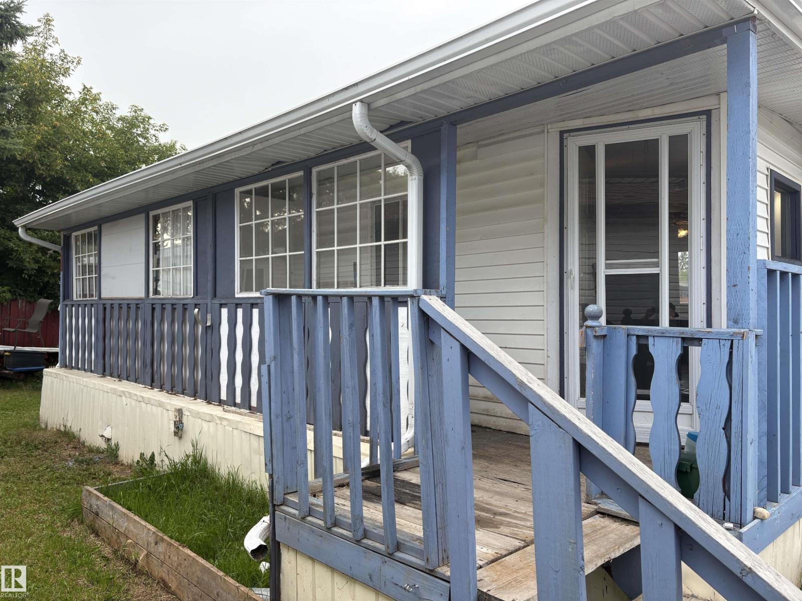 Photo 9 of 610 Evergreen Park Dr Nw Nw, Edmonton AB