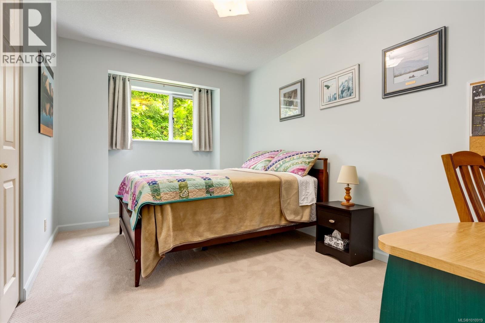 Photo 10 of 1760 Woobank Rd, Nanaimo BC