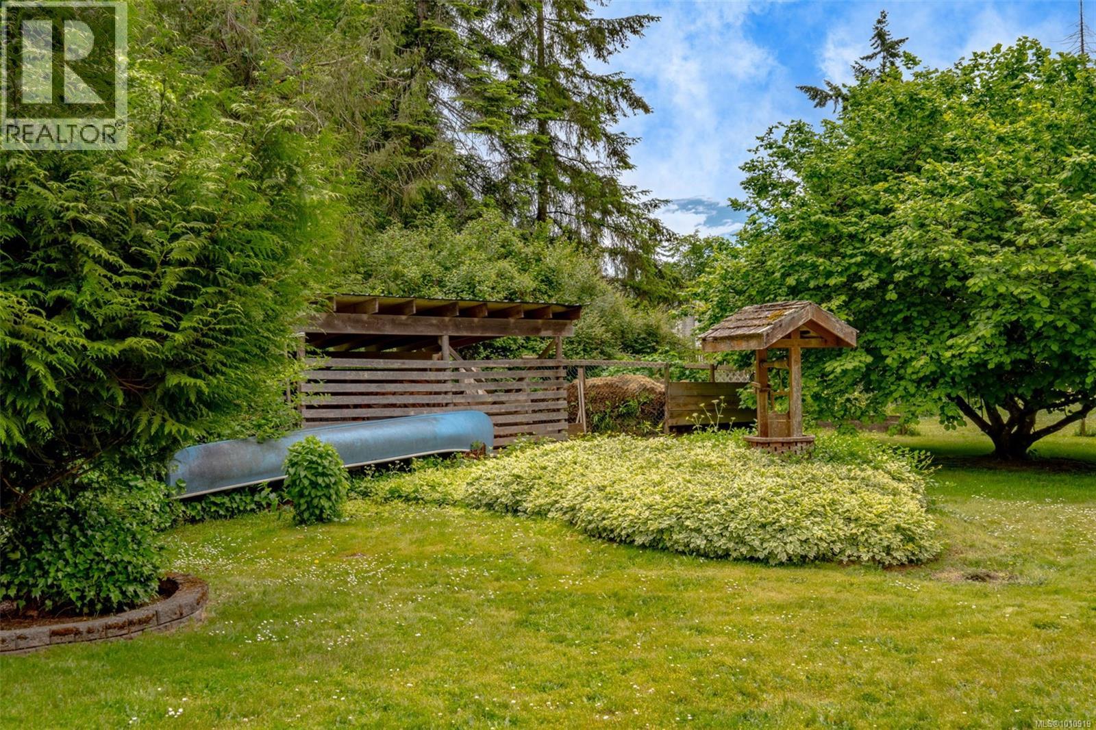 Photo 13 of 1760 Woobank Rd, Nanaimo BC
