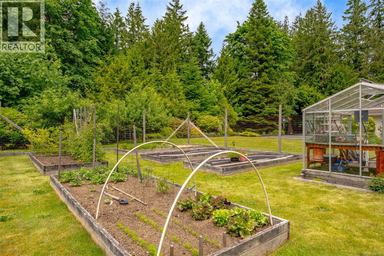 Photo 37 of 1760 Woobank Rd, Nanaimo BC