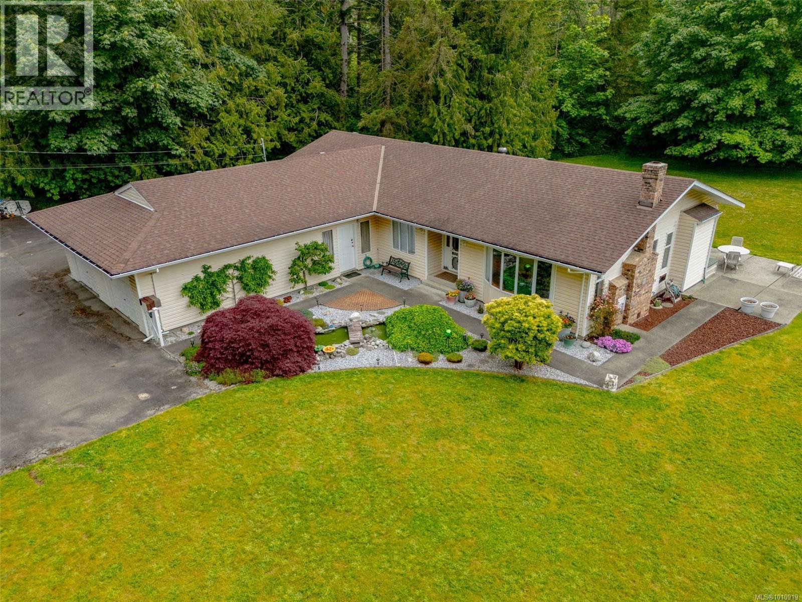 Photo 47 of 1760 Woobank Rd, Nanaimo BC
