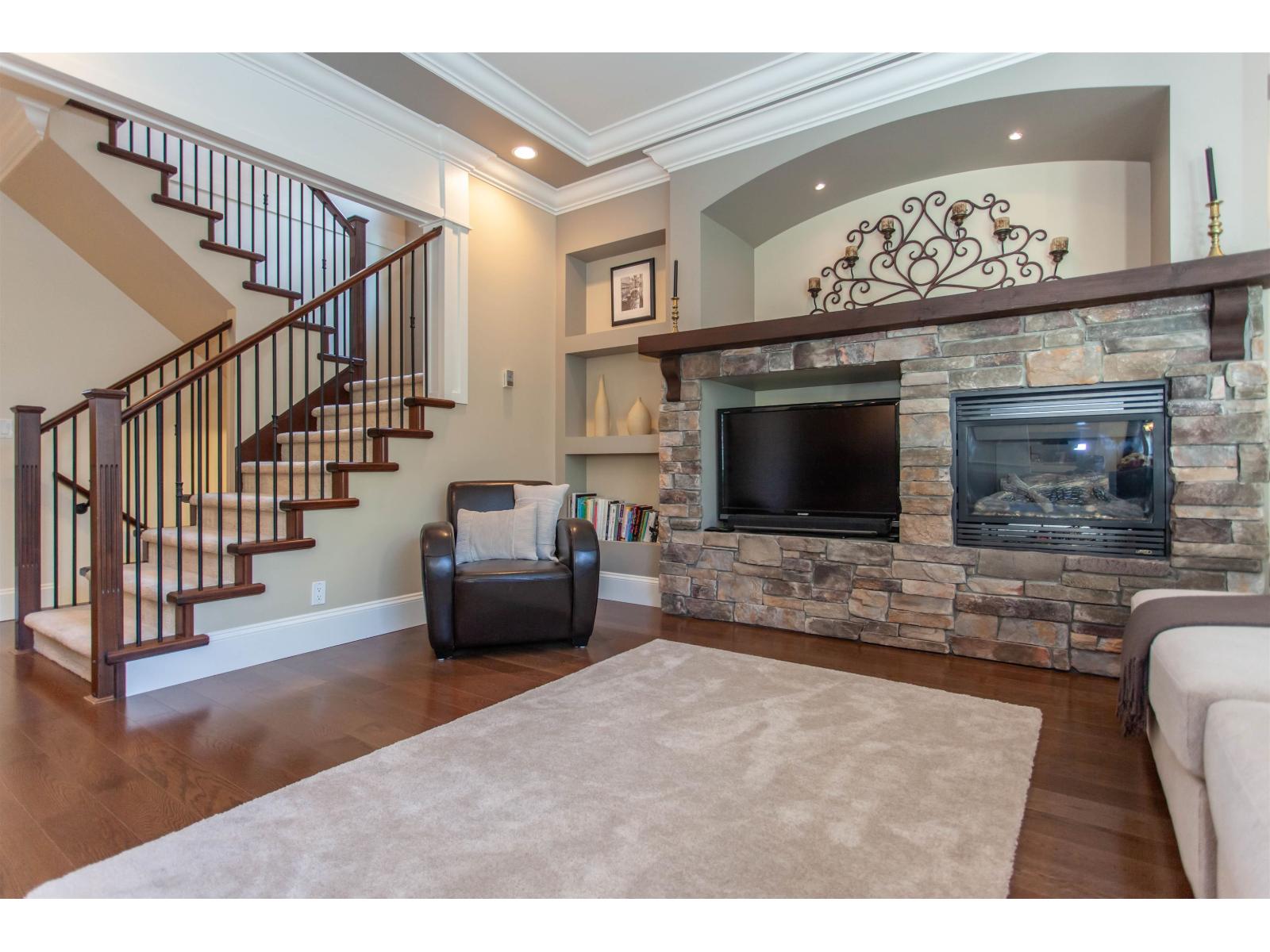 Photo 6 of 2513 164 Street, Surrey BC