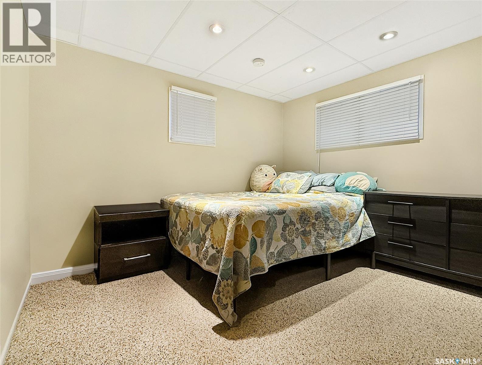 Single Family House Bungalow for Sale in  th AVENUE NW Swift Current 