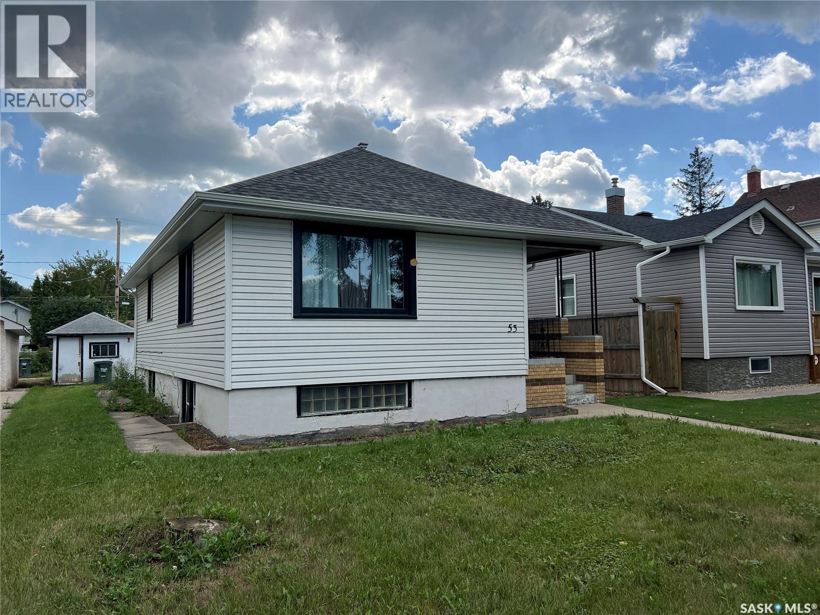 Photo 9 of 53 23rd Street E, Prince Albert SK
