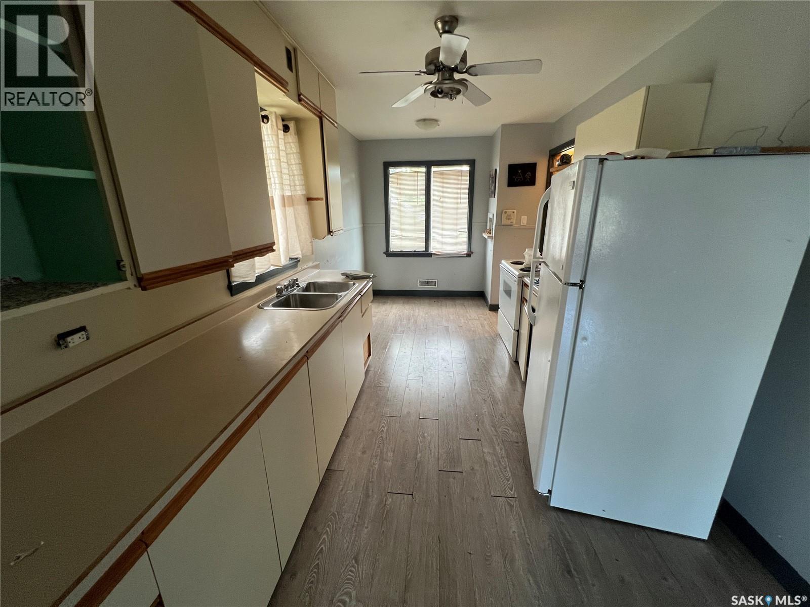 Photo 14 of 53 23rd Street E, Prince Albert SK
