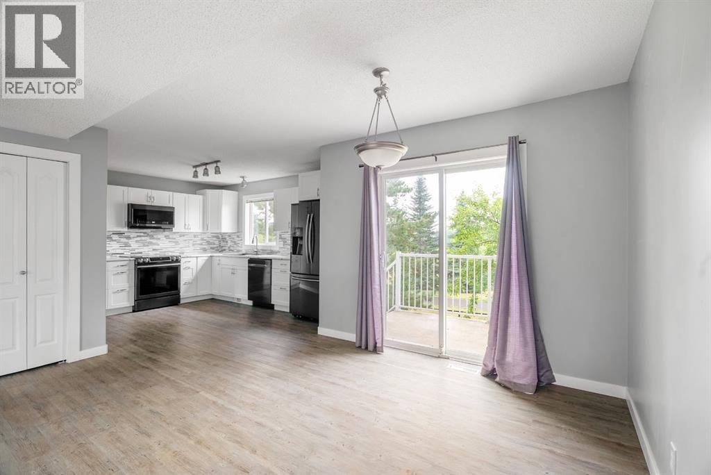 Photo 6 of 14 101 Langevin Road, Fort Mcmurray AB