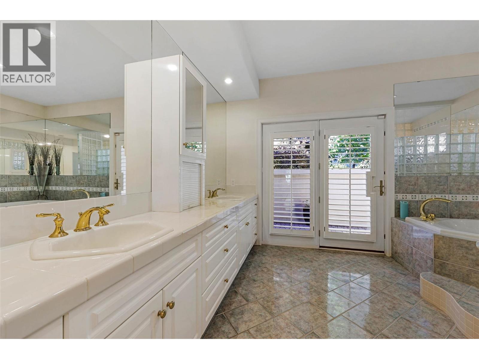 6684 Chukar Drive, Kamloops