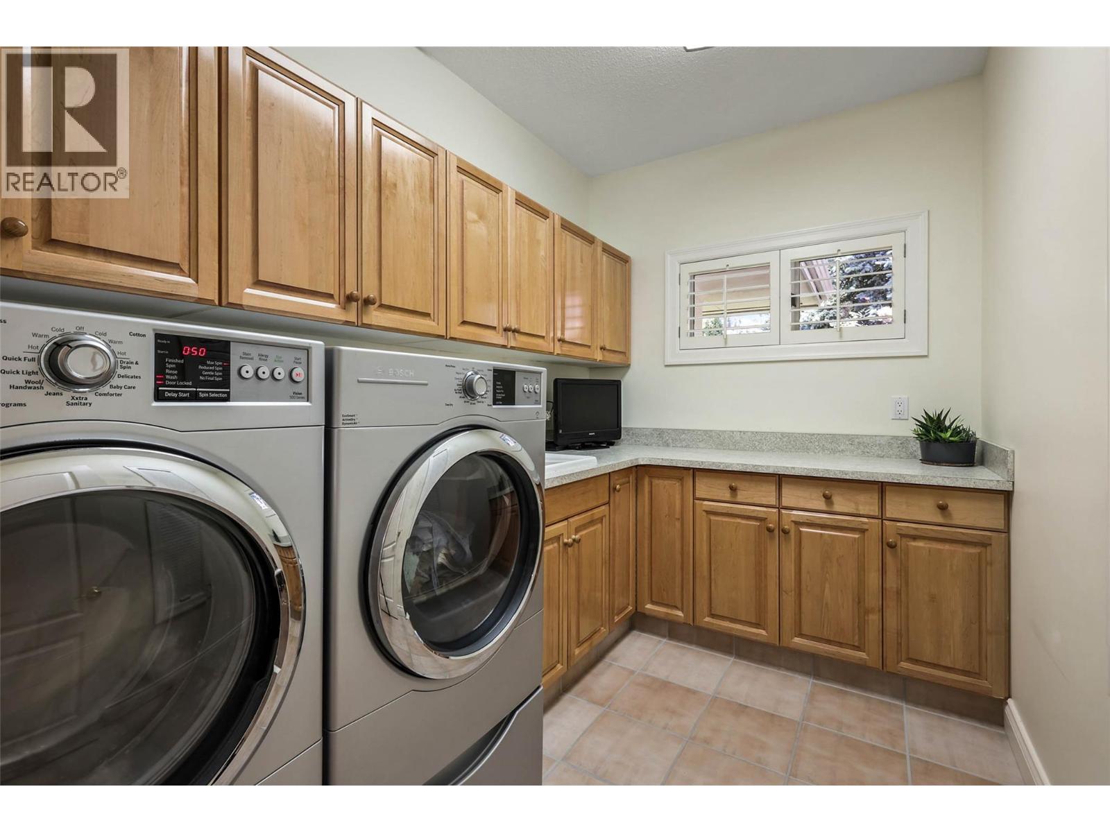 6684 Chukar Drive, Kamloops