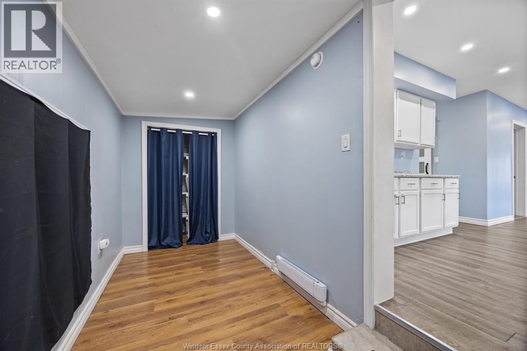 Photo 9 of 817 Chatham Street East, Windsor ON